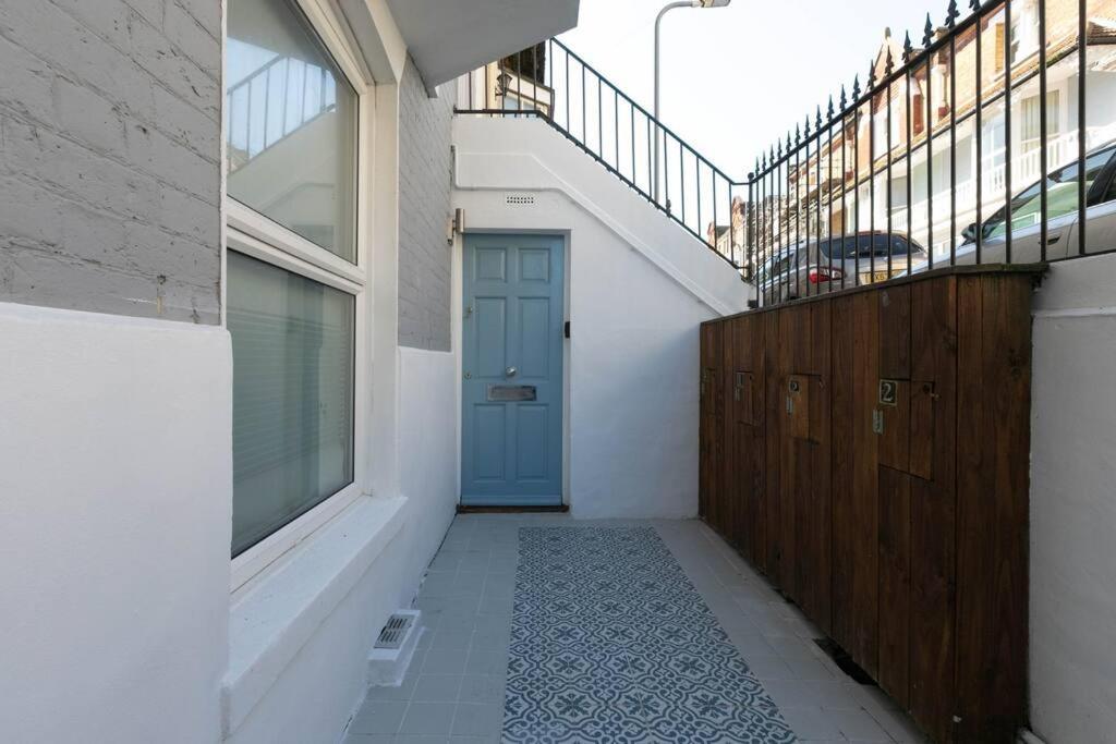 Ethlebert Motel; Apartment Margate